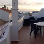 Rum i privatbostad Al Mare Ocean View